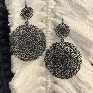 Elegant Light Weight Black Metal Filigree Boho Dangle Earrings With French Hooks